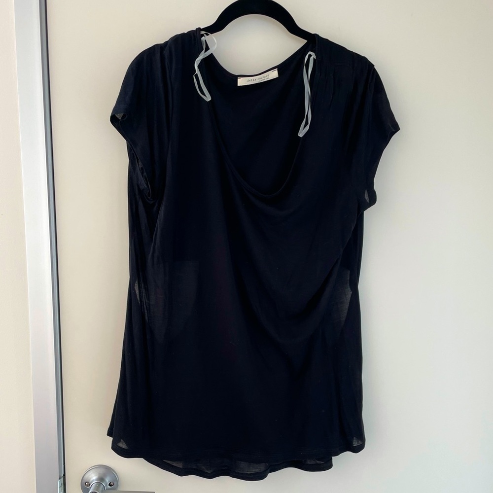 Cutout back t shirt